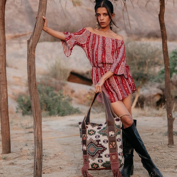 Hopofly Alur Tote Bag - Picture 2 of 3